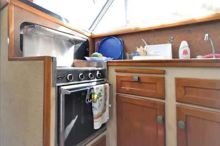 Mykonos Yacht Stay - 2 Private Rooms With Private Toilet&Shower In A Shared Yacht